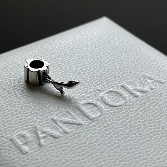 Authentic PANDORA | Pandora Stiletto Shoe Charm - Picture 1 of 6